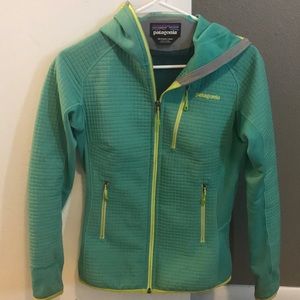 Patagonia softshell polartec jacket